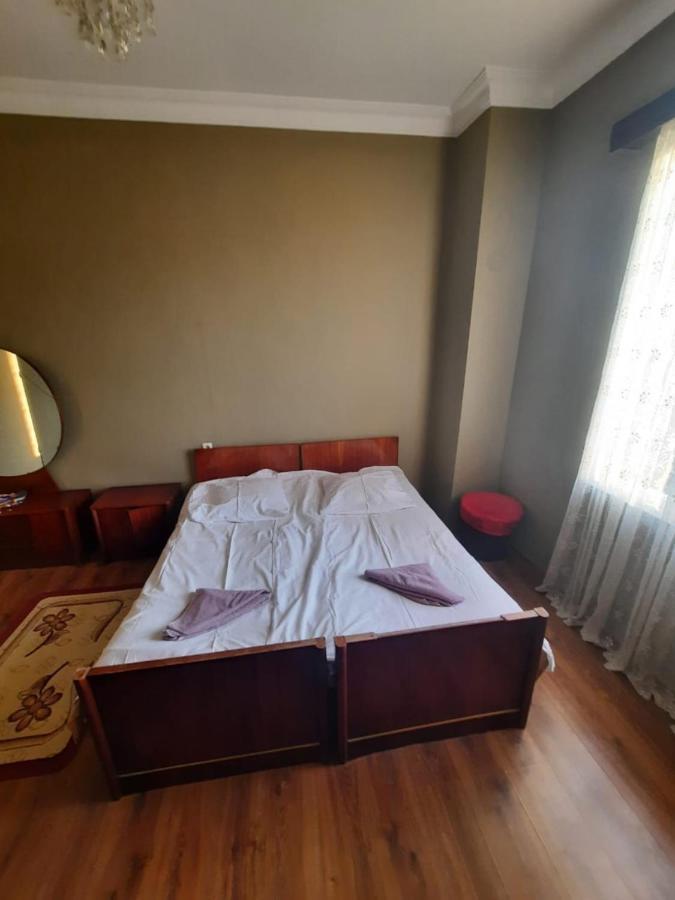 Kobuleti 4-Bedroom Apartment Ngoại thất bức ảnh