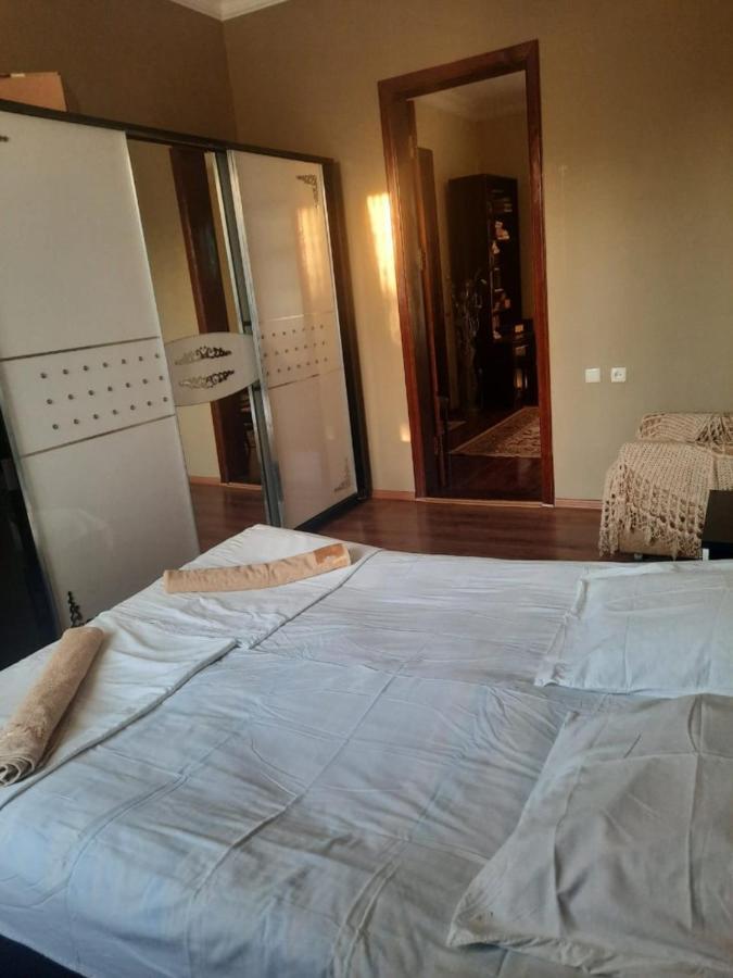 Kobuleti 4-Bedroom Apartment Ngoại thất bức ảnh